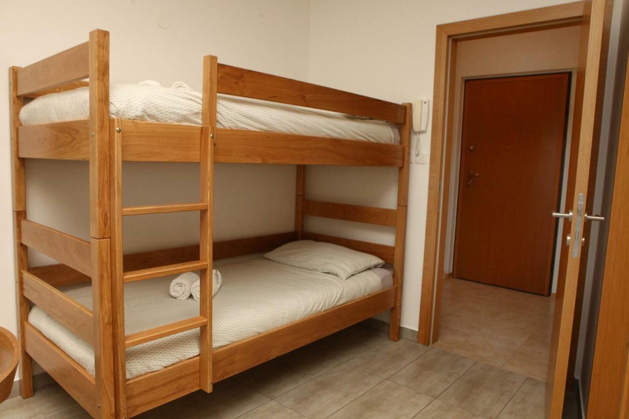 Trendy Apartment Izola Js ภายนอก รูปภาพ