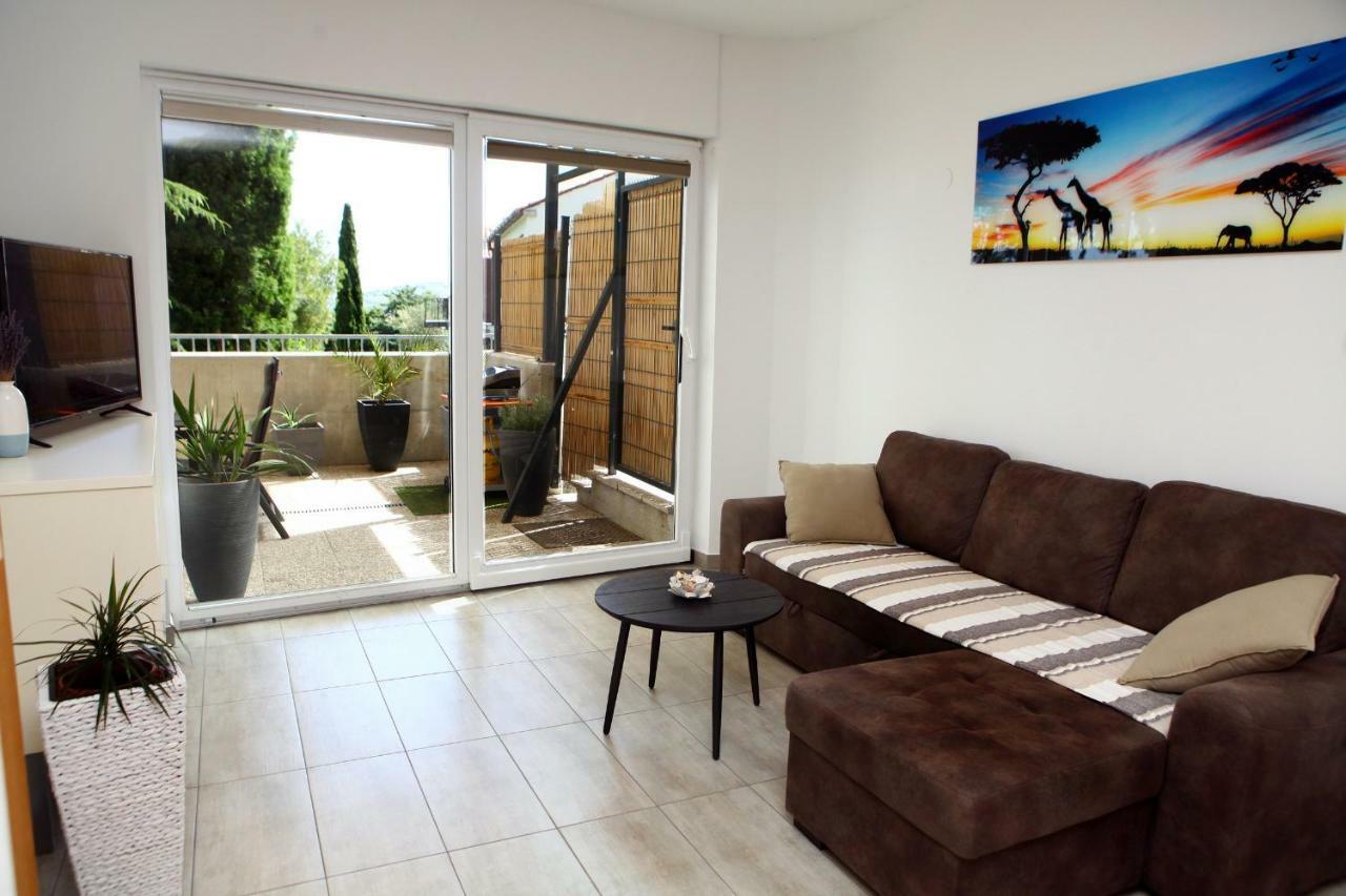 Trendy Apartment Izola Js ภายนอก รูปภาพ