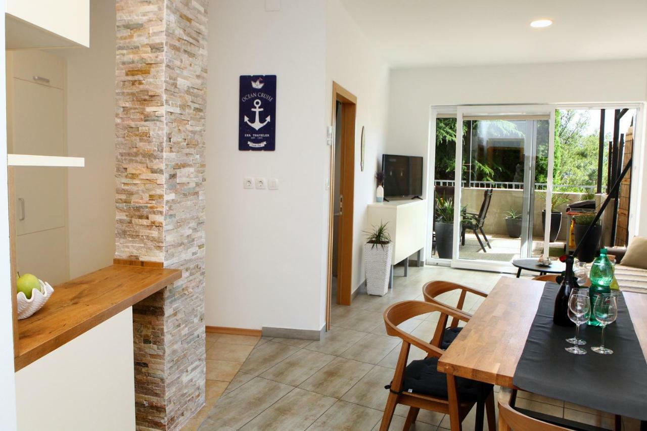 Trendy Apartment Izola Js ภายนอก รูปภาพ